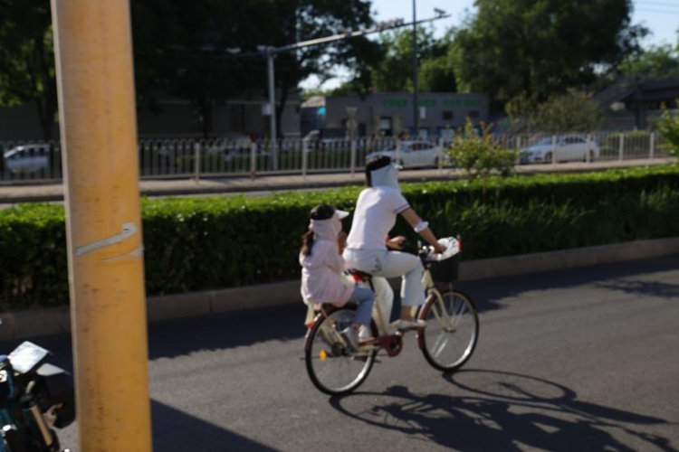 冠领律师代理北京离婚纠纷案，助女方成功争取抚养权